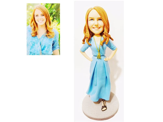 Customized bobble head girlfriend gift